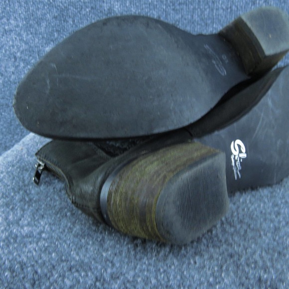 Sbicca  Women Ankle Boots Black Leather Zip Size 10 Medium - Picture 9 of 9